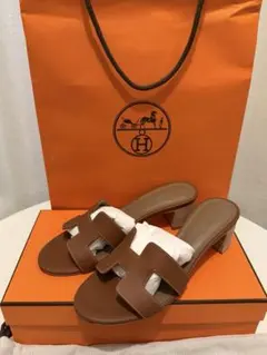 新品未使用 エルメス サンダル エズ ブラック 35サイズ - メルカリ