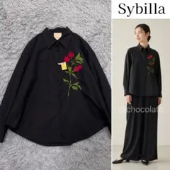 《極美品》2024年 シビラ 定価4.3万 モヘヤフラワー刺繍シャツ ブラックのサムネイル
