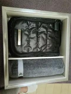 Calvin Klein ポーチ＆タオルセットのサムネイル