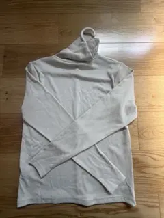 ホワイト タートルネック トップス F