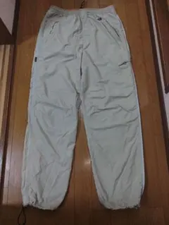 Champion ナイロン カーゴパンツ　Ｏサイズ　ベージュ