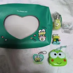 サンリオ けろけろけろっぴ ポーチ、電球ライト、フィギュア、キーホルダーなど