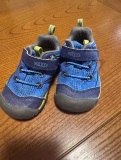 KEEN キッズ スニーカー 青　13￼.5cm