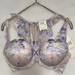 ワコールWacoal STUDIO FIVEピンク 花柄刺繍ブラジャー&ショーツ