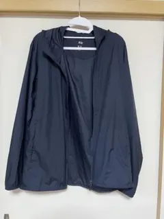 UNIQLO メンズポケッタブルパーカー Lサイズ