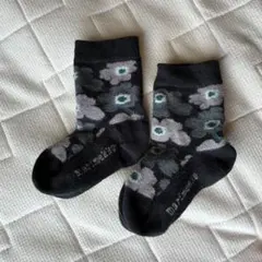marimekko キッズ 靴下 花柄 ブラック