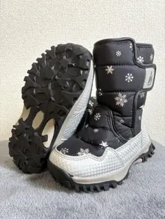 スノーブーツ　キッズ　17.5㎝