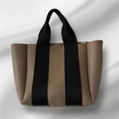 ベージュ×ブラック　トートバック