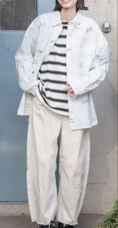 niko and ... ニコアンド　レタリング刺繍BIGシャツ