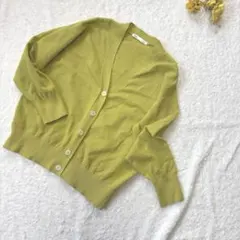 ikka イッカ オリーブグリーン Vネックカーディガンのサムネイル