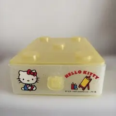 HELLO KITTY 小物入れ 透明・黄色