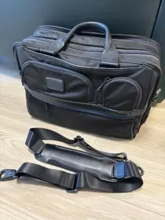 Item thumbnail for item 7d0bb4f8-dc72-49bf-a0e7-057852940fbd