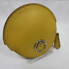 FENDI フェンディ コインケース レザー イエロー ラウンド ファスナー