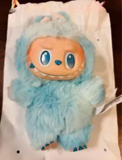 ラブブ ぬいぐるみ