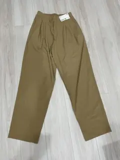 UNIQLO ユニクロ ナイロンウルトラストレッチテーパードパンツ ベージュ S