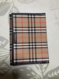 新品・未使用品 Burberry チェック柄 レザー ブックカバー