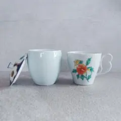 有田焼 新品 北欧風ｘ和柄のマグカップと蓋付き湯飲み 青磁 花柄