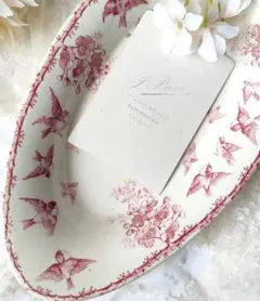 Item thumbnail for item 12040555-9756-4f64-a52c-5ecc76739920