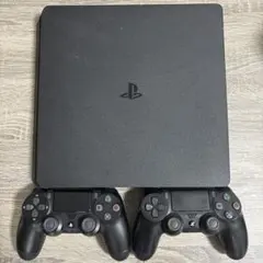 PlayStation 4 本体とコントローラー2台 箱付き