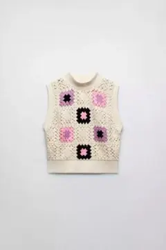 ❁ 試着のみ　ZARA ザラ　コントラストクロシェベスト　ニット　エクリュ　ジレ