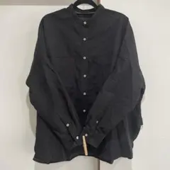 hunch コーディロイ　黒のスタンドカラーシャツ