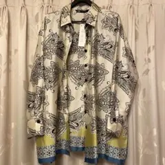 美品 ラ ジョコンダ 馬具/チェーンベルト柄 シアーチュニックブラウス 