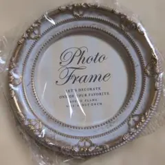 ラウンドフォトフレーム 約9cm　ホワイト系