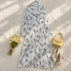 ナチュラルビューティーベーシック 花柄 ワンピース M ホワイト プリーツ