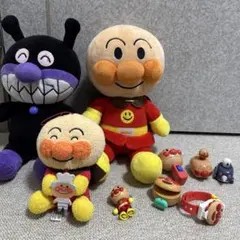 アンパンマン　まとめ売り　ぬいぐるみ　ストラップ