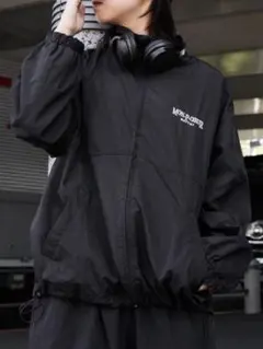 ナイロンジャケット