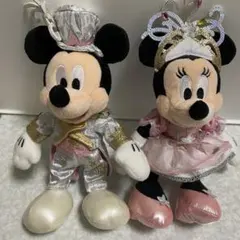 ミッキー ミニー ぬいぐるみバッジ