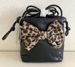 新品タグ付き カシュカシュ リボン巾着ミニショルダー レオパード 豹柄 バッグのサムネイル