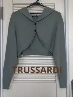 TRUSSARDIトラサルディ⭐︎クロップドフード付カーディガン⭐︎長袖