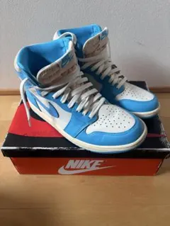 Nike Air Jordan 1 Retro High OG UNC