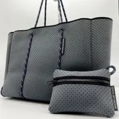 Item thumbnail for item 3b3428fd-0901-4b24-a4cf-8b836081cae9