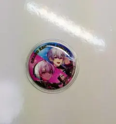 女子研究大学 ニキ 缶バッジ - メルカリ