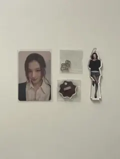 【twice サナ】チャーム・トレカ