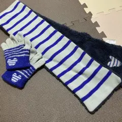 ミッキー刺繍入りフリースマフラーと手袋セット