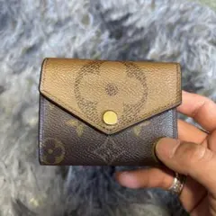 Louis Vuitton ポルトフォイユ•ゾエ
