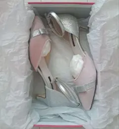 En punto エンプント グリッター リボン パンプス