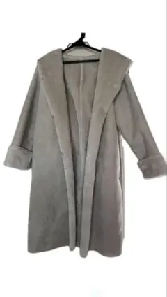 アーバンリサーチ　フード付きムートンコート