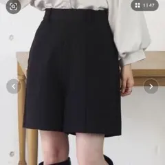 フロントタックスラックスショートパンツ Sサイズ ブラック