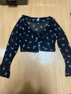 H＆M エイチアンドエム トップス シアートップス 蝶々