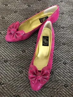 Item thumbnail for item ab117546-2718-4ee6-8691-1daa8c4884f5