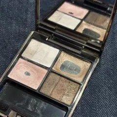 LUNASOLスリーディメンショナルアイズ　02 Soft Beige ルナソル