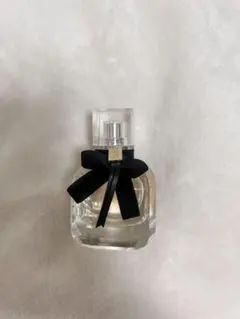 YSL モンパリオードパルファン 30mlのサムネイル