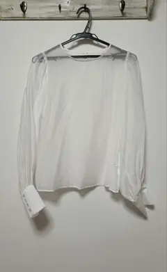 Discoat シアーシャツ シアー肩ギャザーブラウス ホワイト