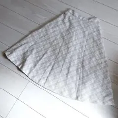 【GLACIER】ツイードチェックフレアスカート（アイボリー）