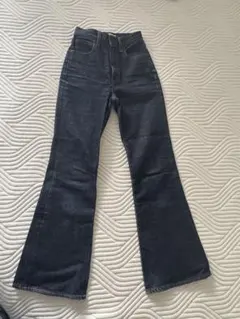 MOUSSY ダークデニム ブーツカットパンツ