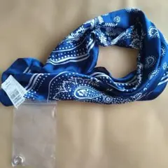 【新品・タグ付き・Ｂ品】リング付き　大判スカーフ　　定価：4900円